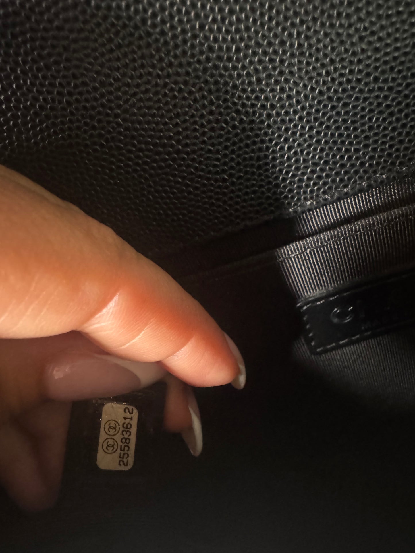 Chanel Caviar Boy Medium