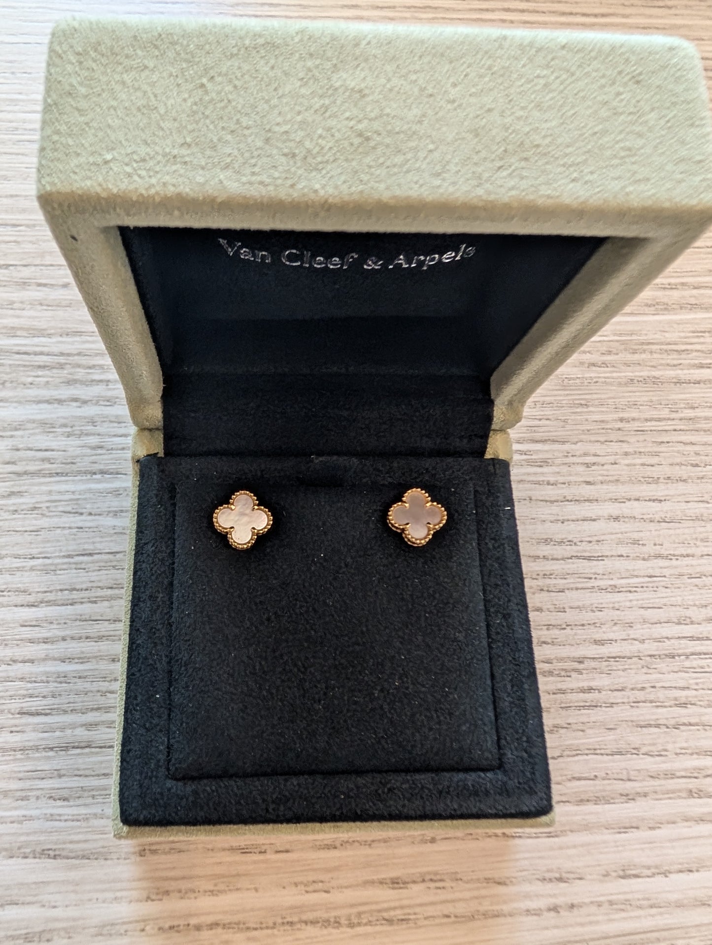 VCA Sweet MOP Earrings
