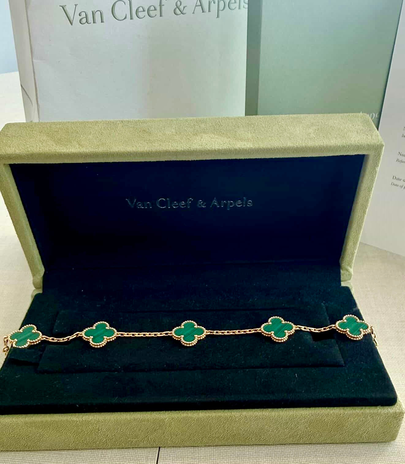 VCA 5 Motif Malachite Bracelet