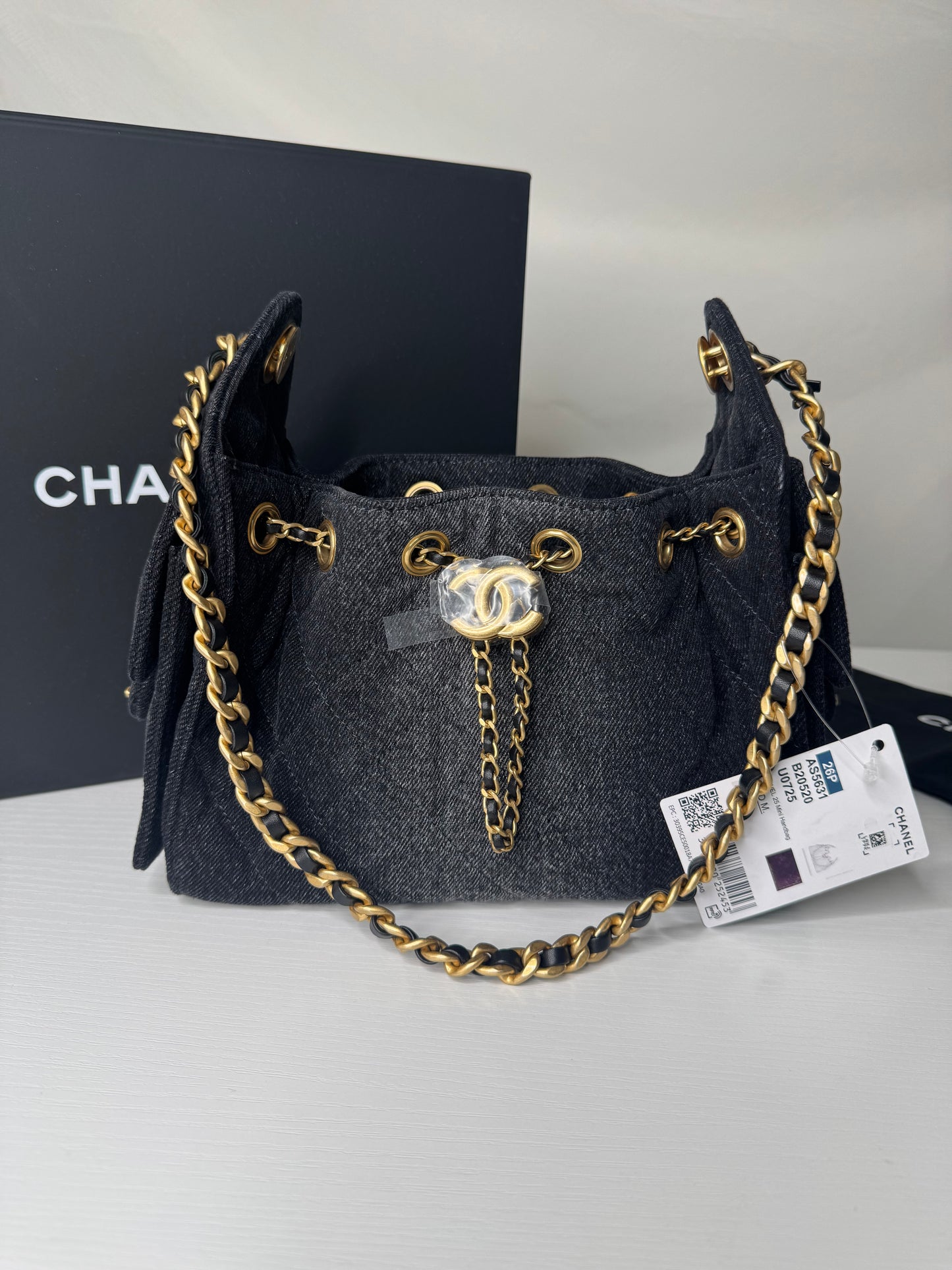 Chanel 25 Mini Denim (re-waffle)