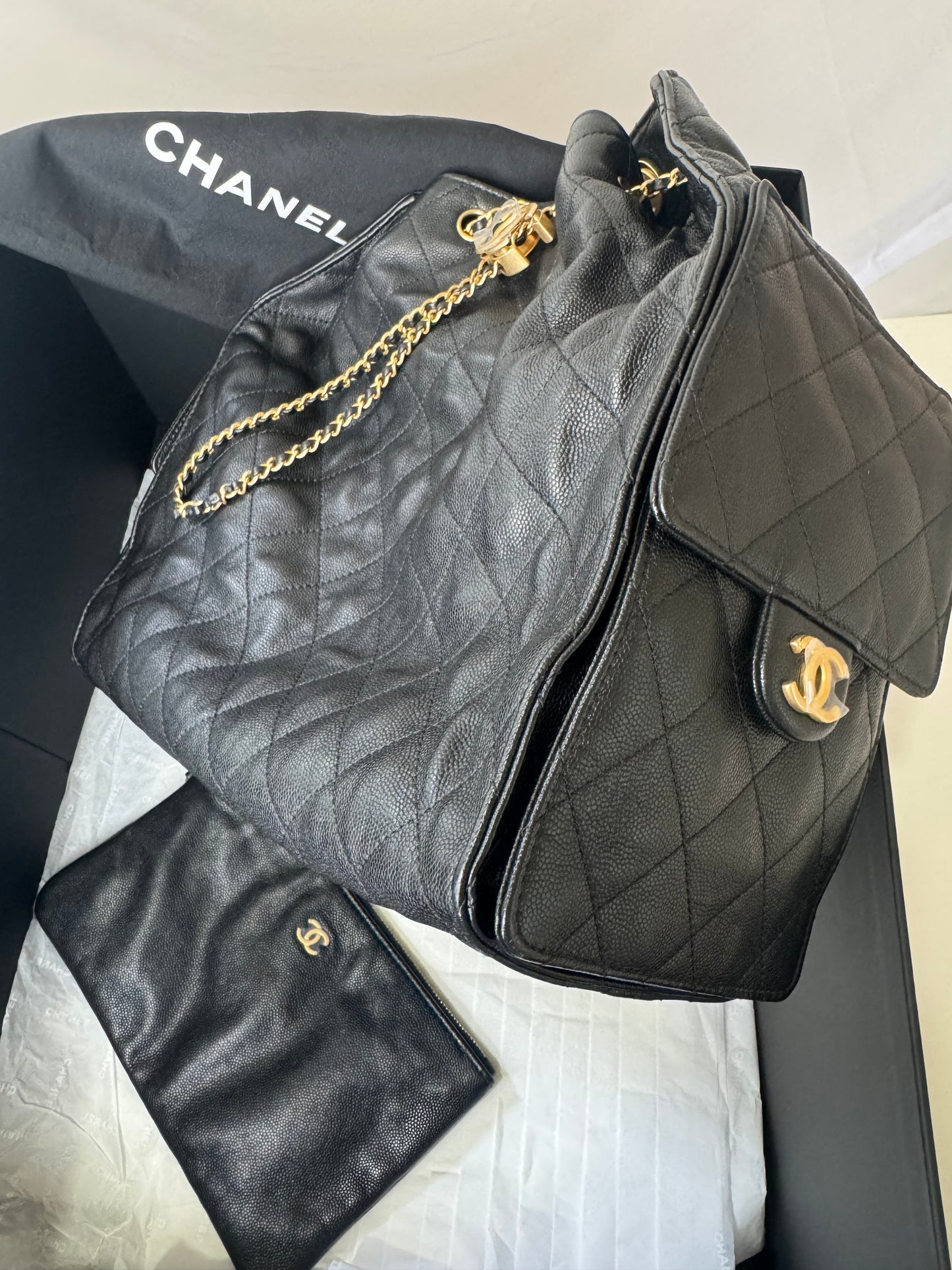Chanel 25 Medium Black GHW