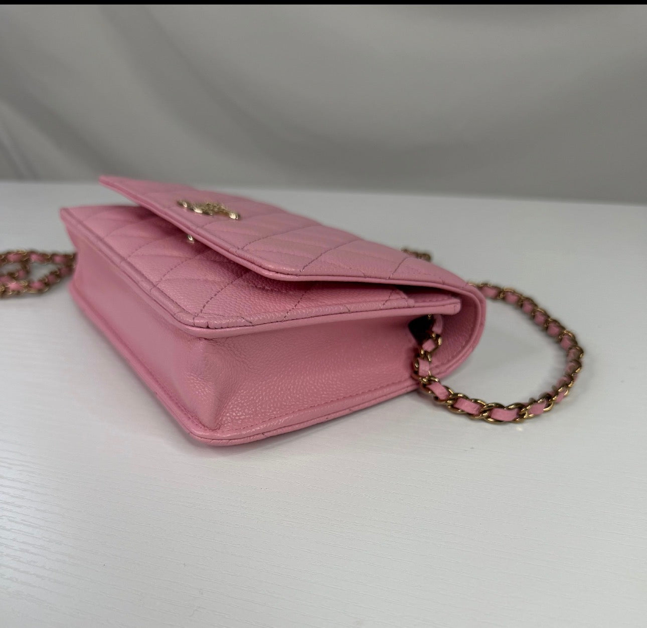 CC Caviar WOC Pink