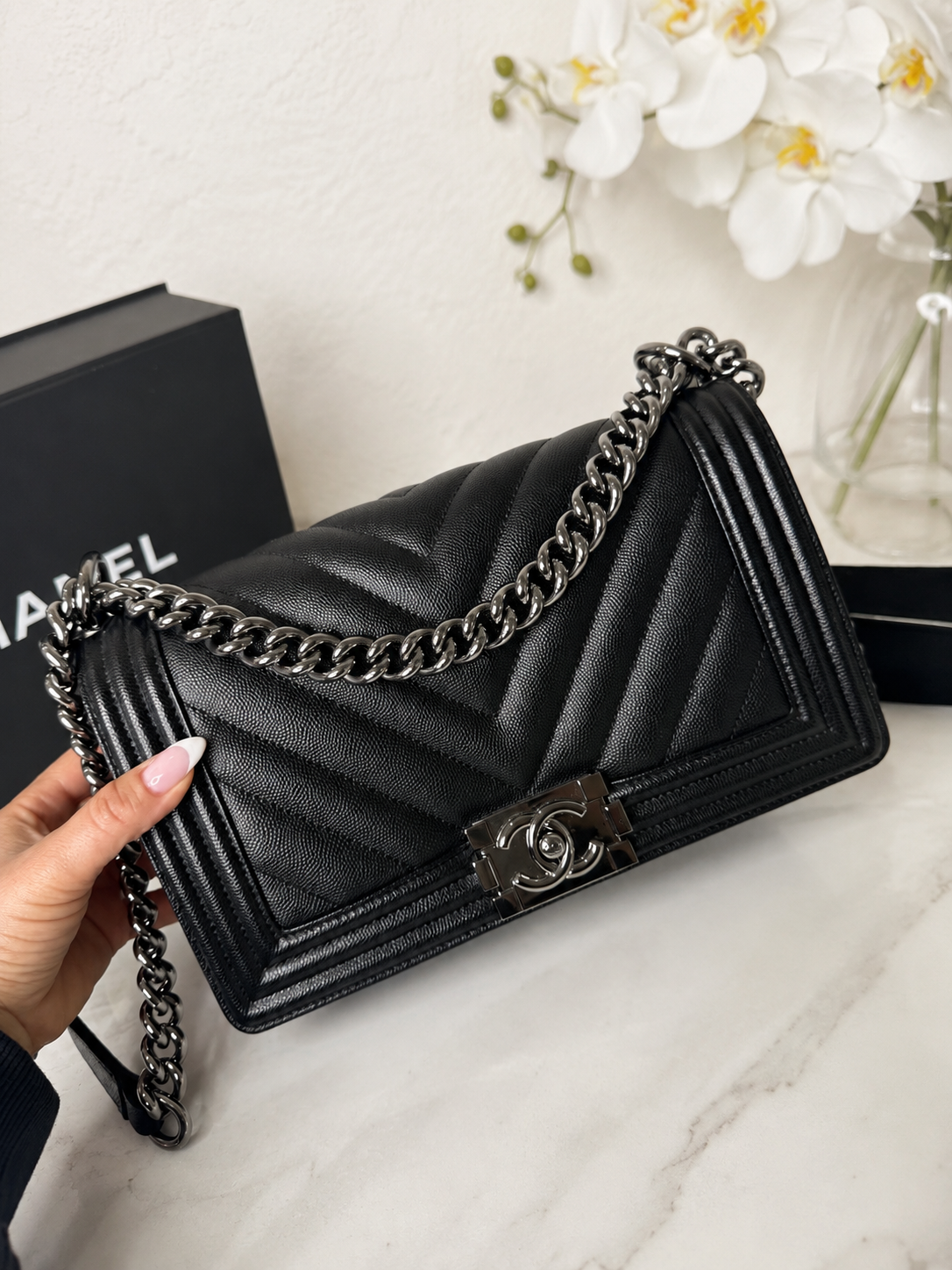 Chanel Caviar Boy Medium