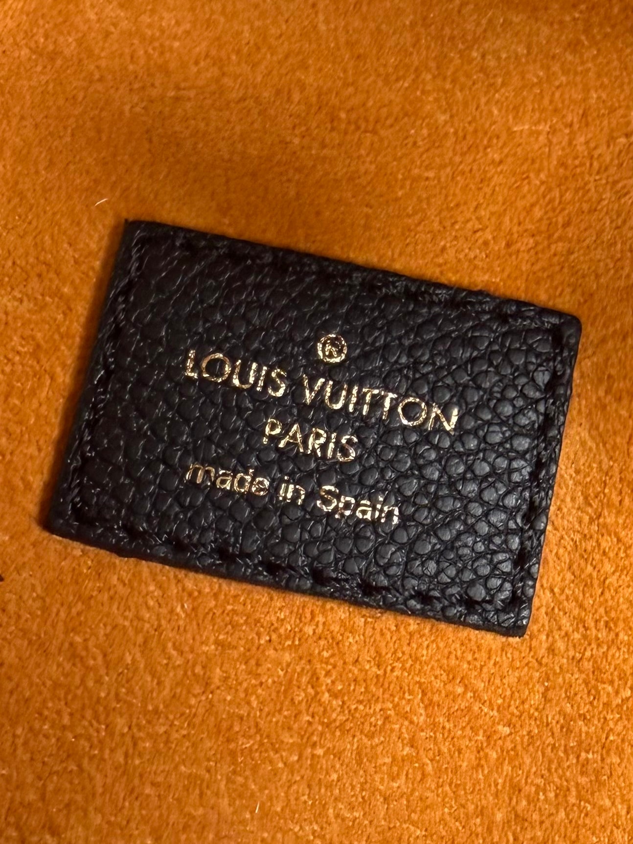 LV Bumbag Empreinte