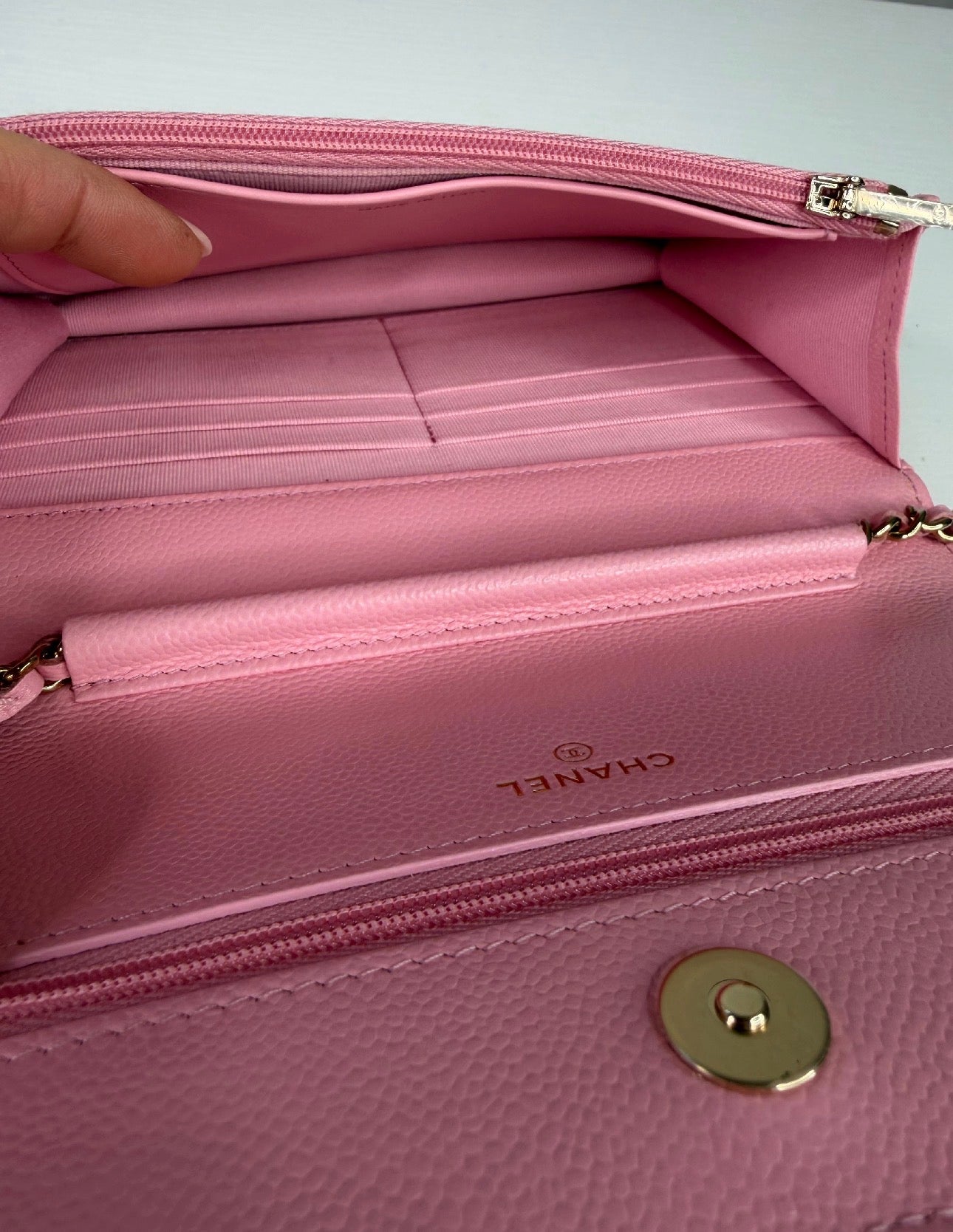 CC Caviar WOC Pink