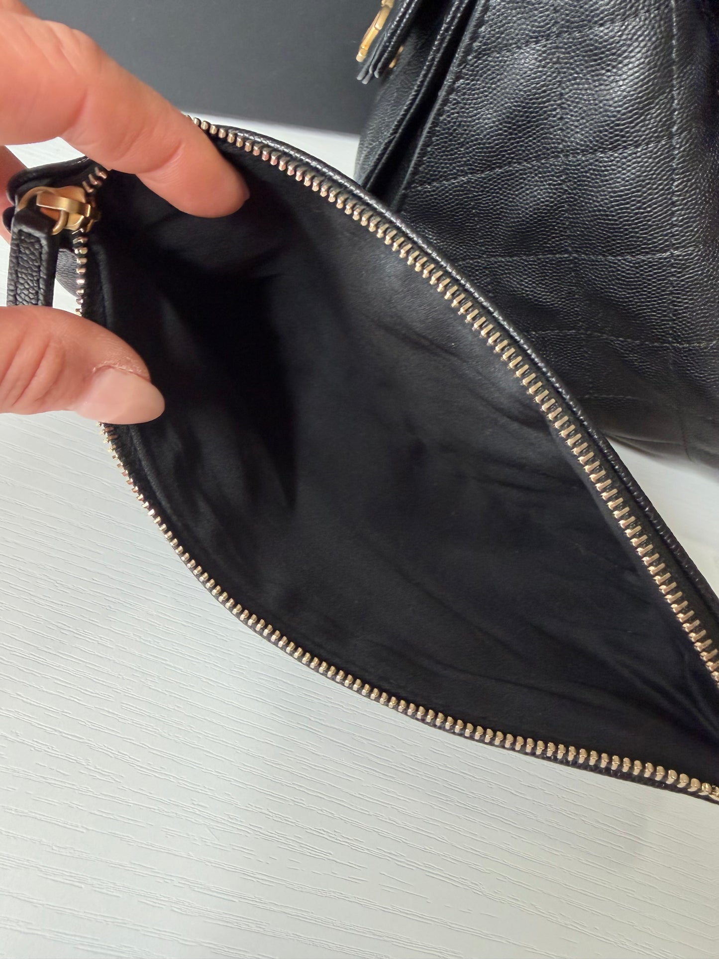 Chanel 25 Medium Black GHW