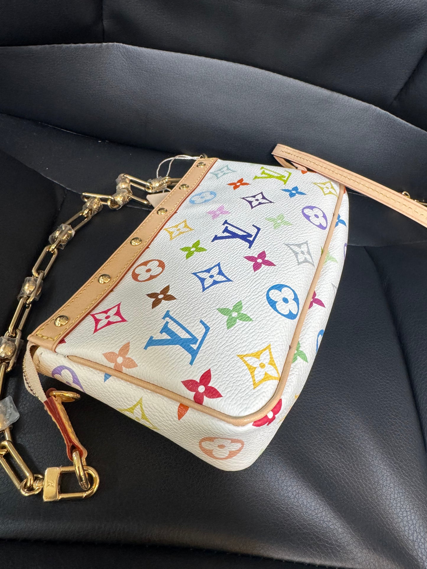 LV Murakami Pochette