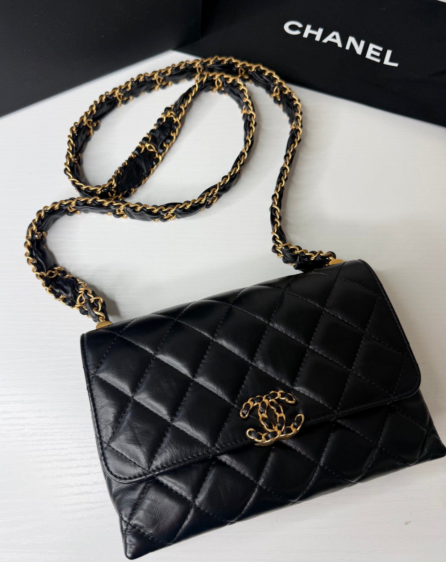 Chanel Flap Chain Bag