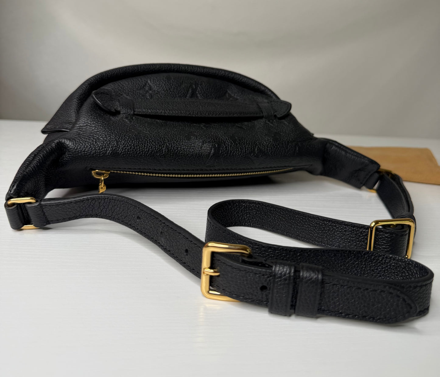 LV Bumbag Empreinte