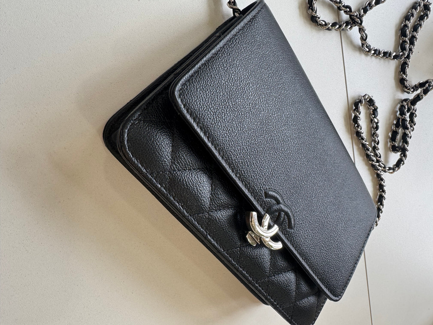 Chanel Cuba Caviar WOC