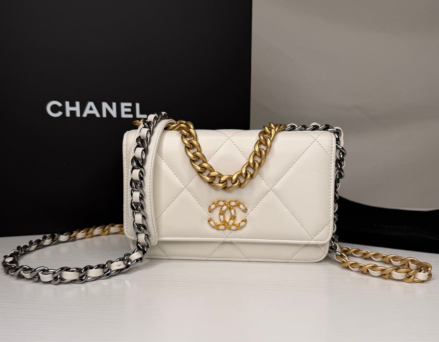 Chanel 19 WOC White