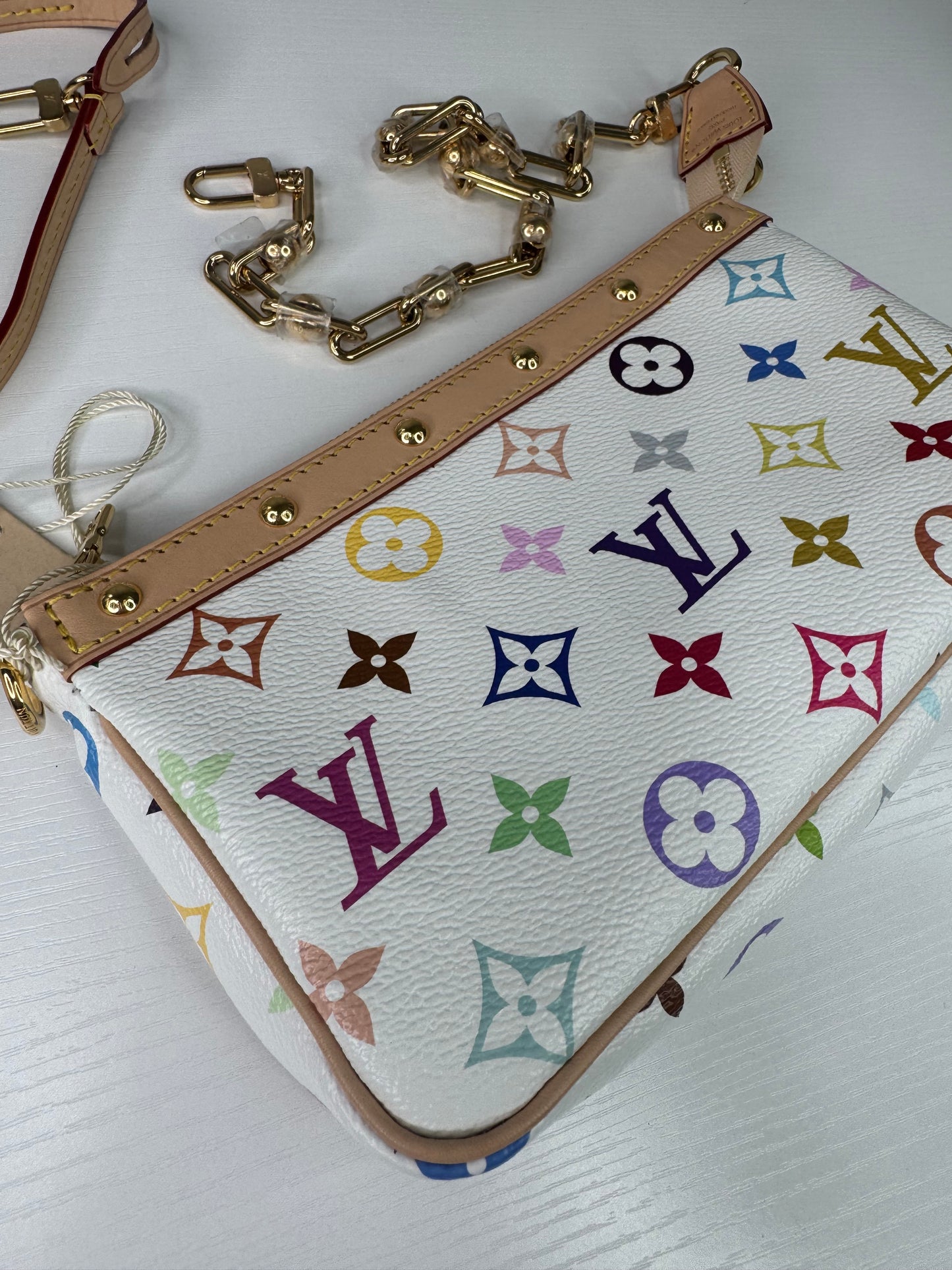 Murakami Pochette