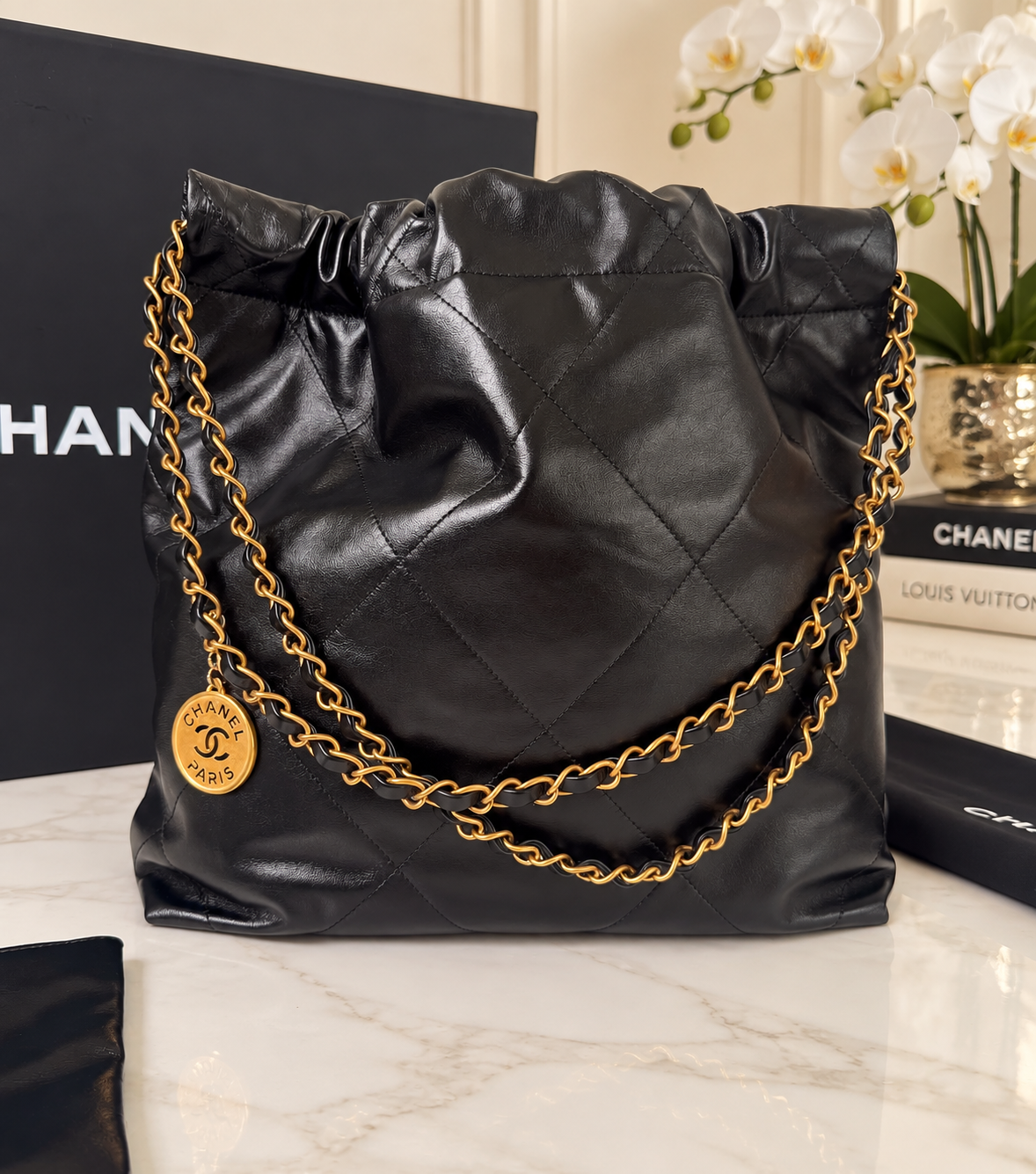 Chanel 22 Hobo Small