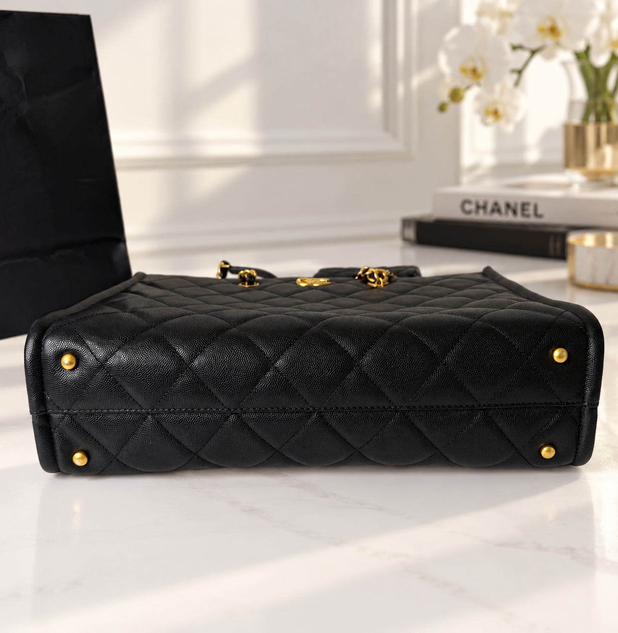 Chanel Caviar 2 in 1 Tote w/ Pouch