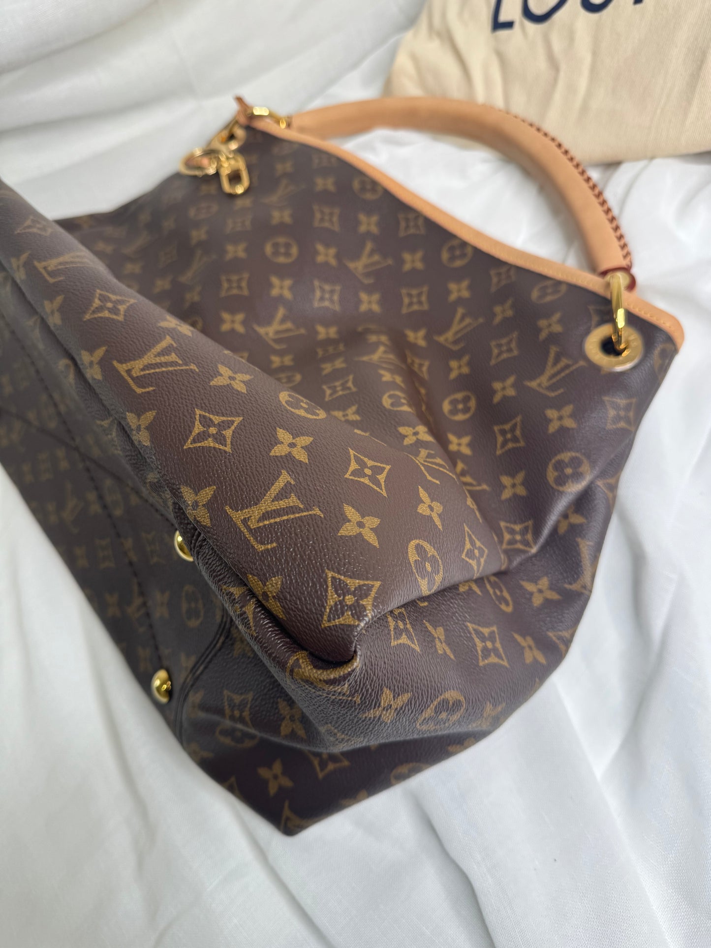 Artsy Monogram New Version