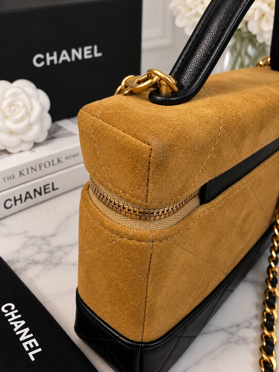 Chanel Suede Top Handle Slim Vanity Case With Chain Beige Black