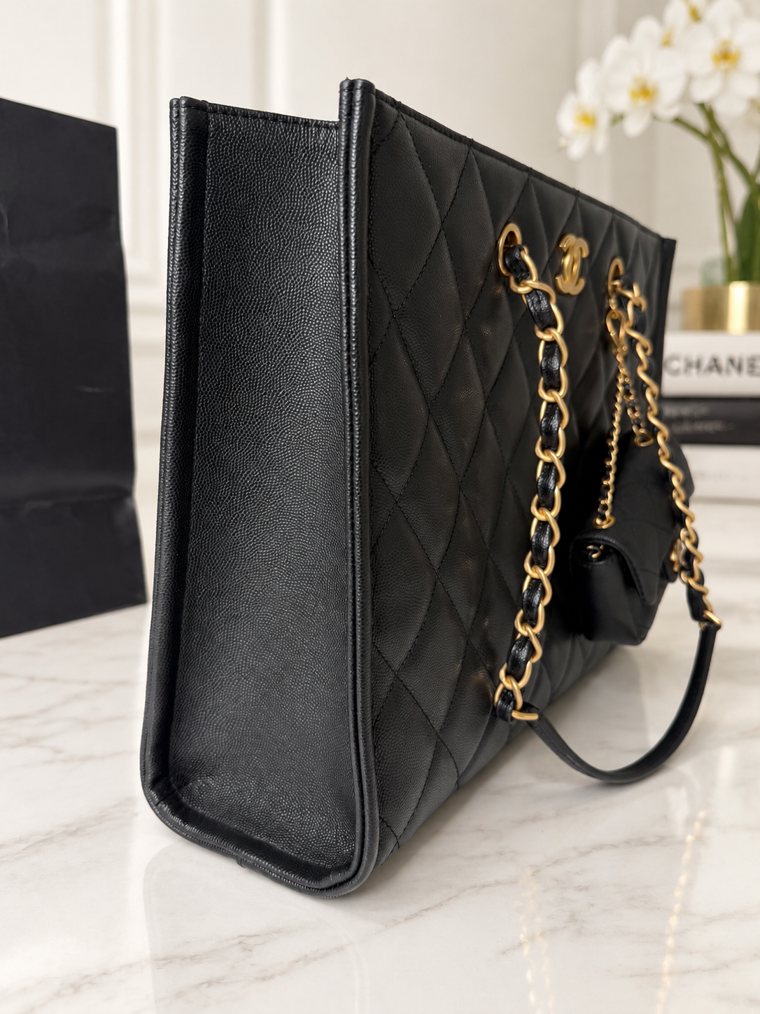 Chanel Caviar 2 in 1 Tote w/ Pouch