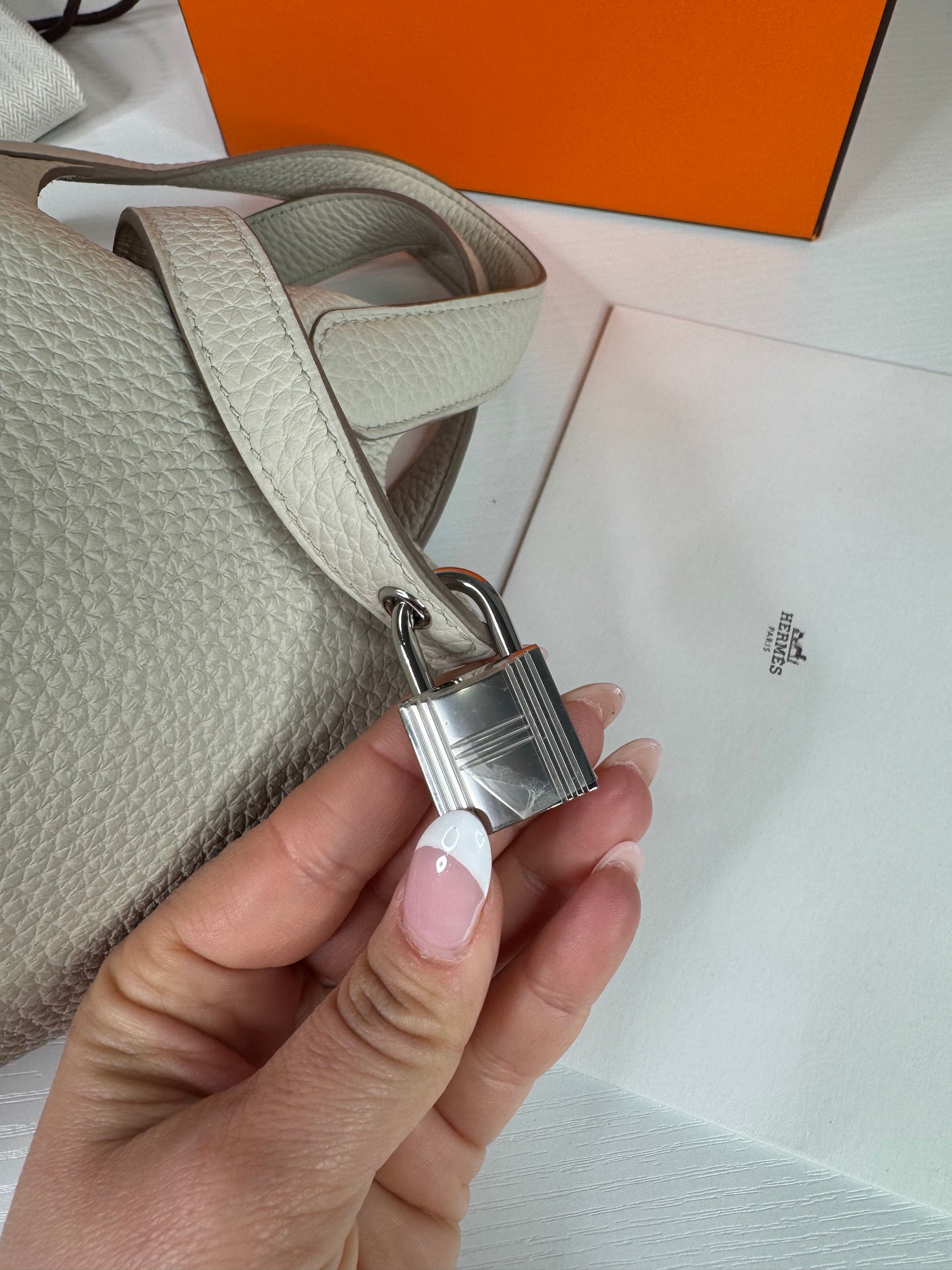 Hermes Picotin 18 Craie SHW