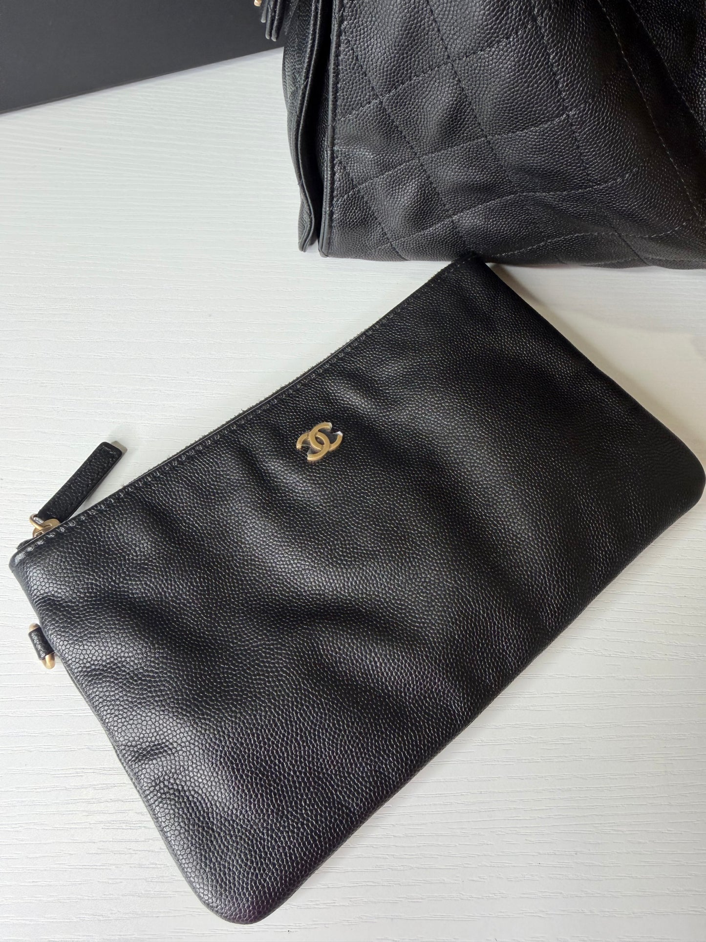 Chanel 25 Medium Black GHW