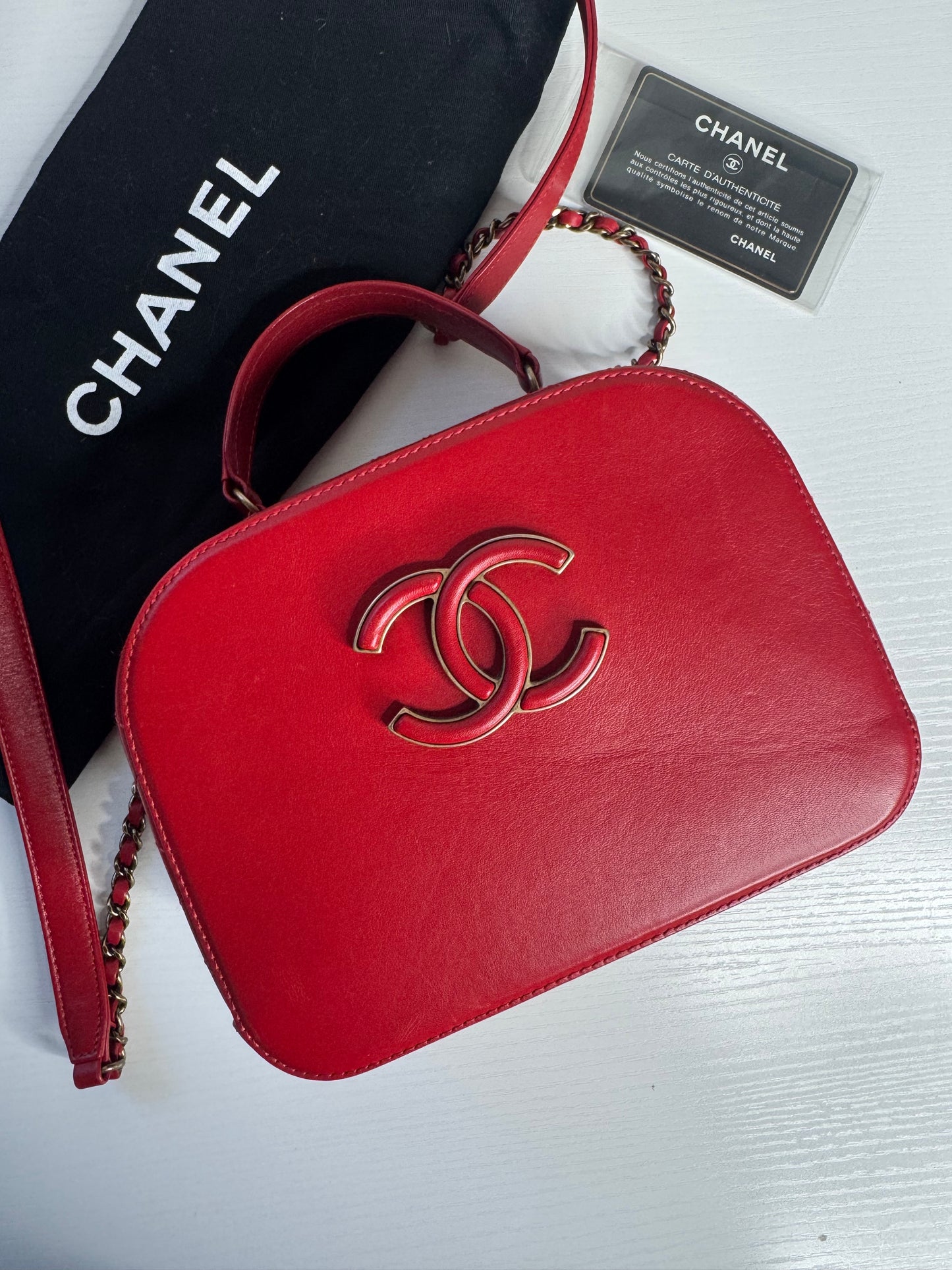 Chanel Coco Curve Vanity