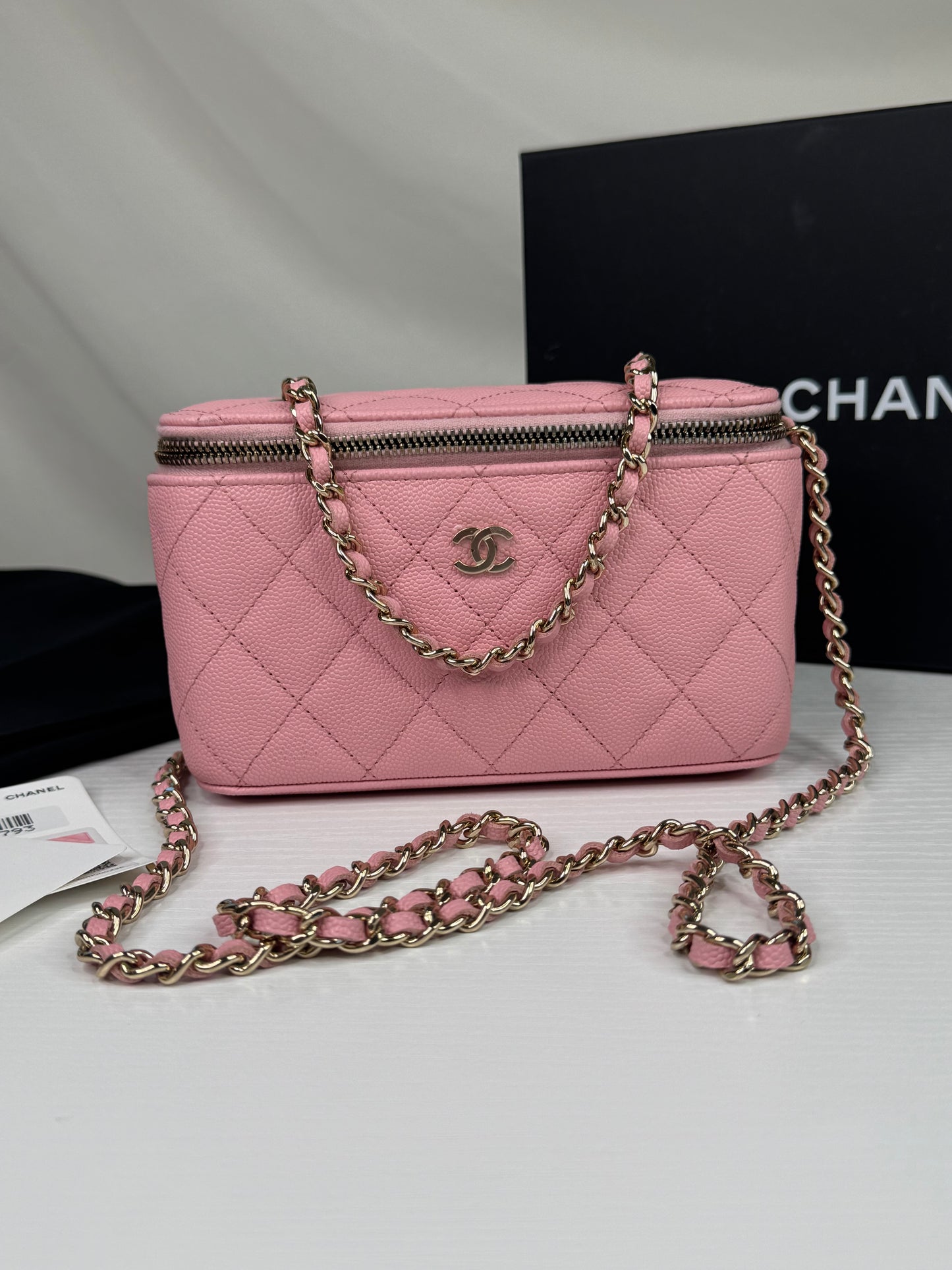 Chanel Caviar Vanity Pink GHW