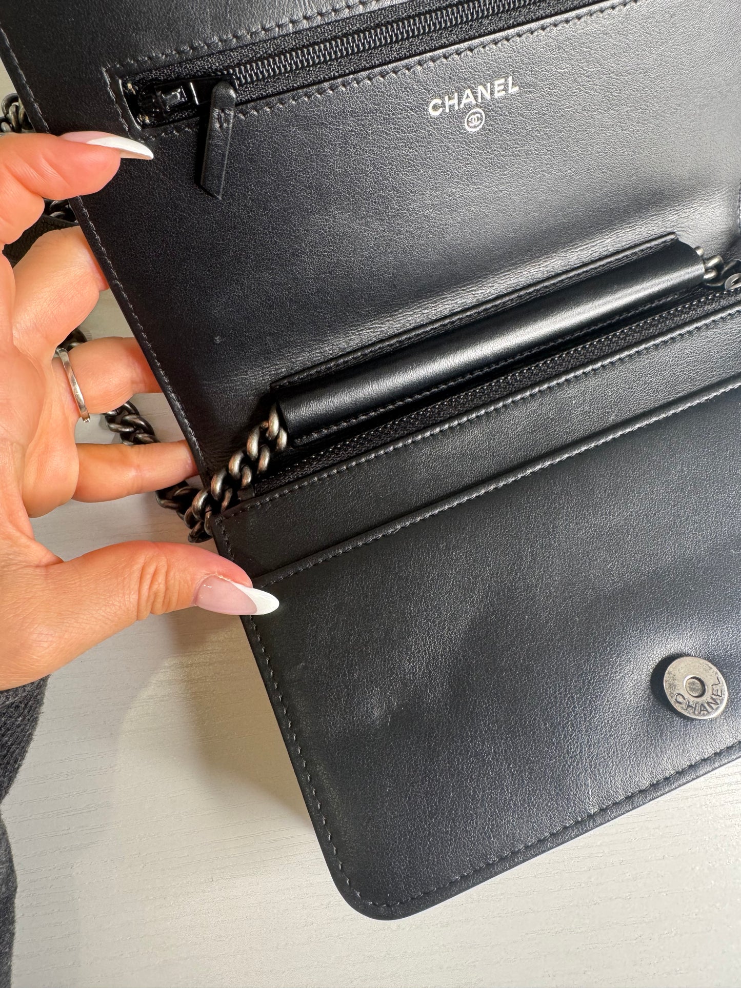 Chanel Caviar Boy WOC