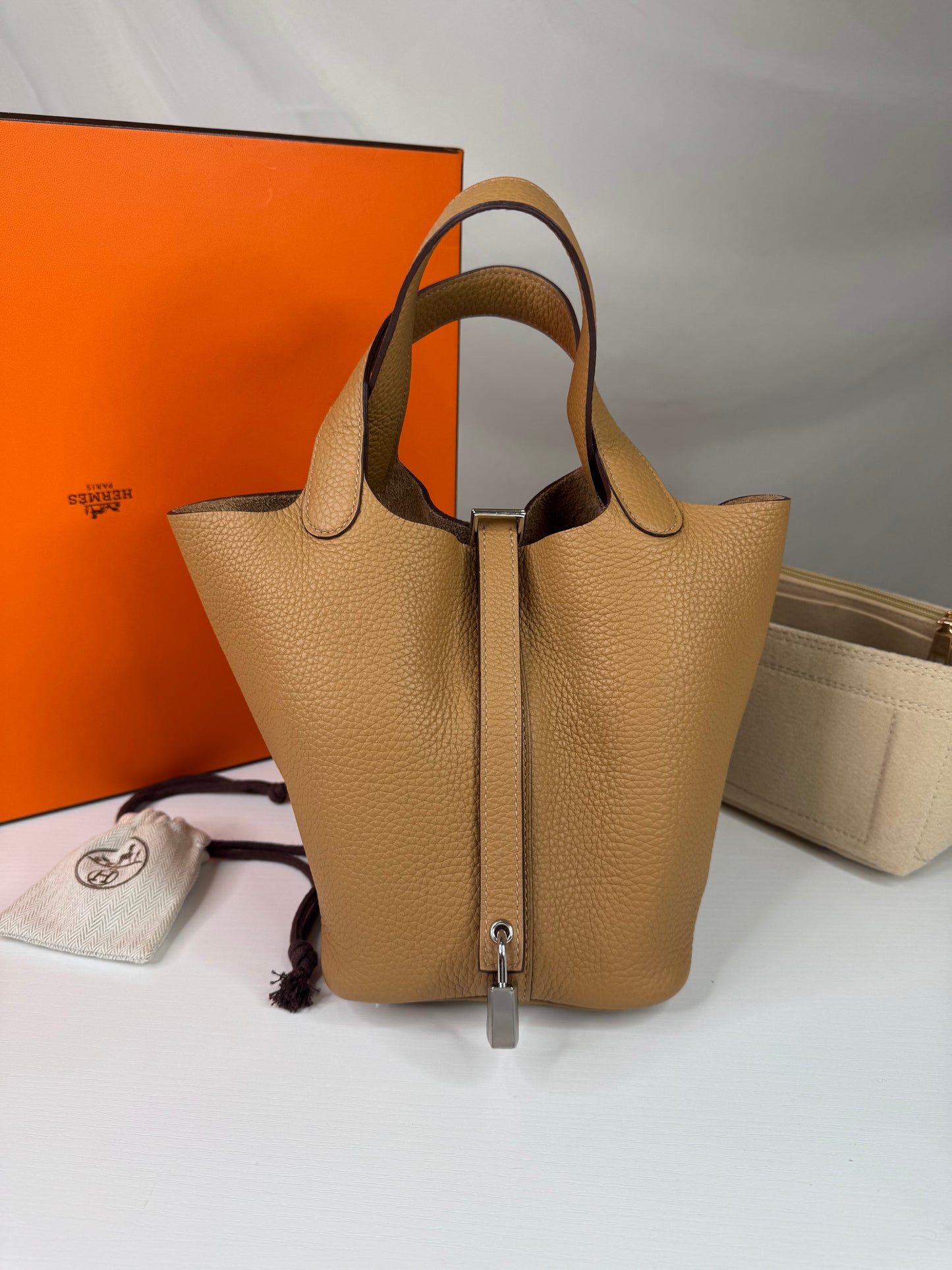 Hermes Picotin 18 Biscotti