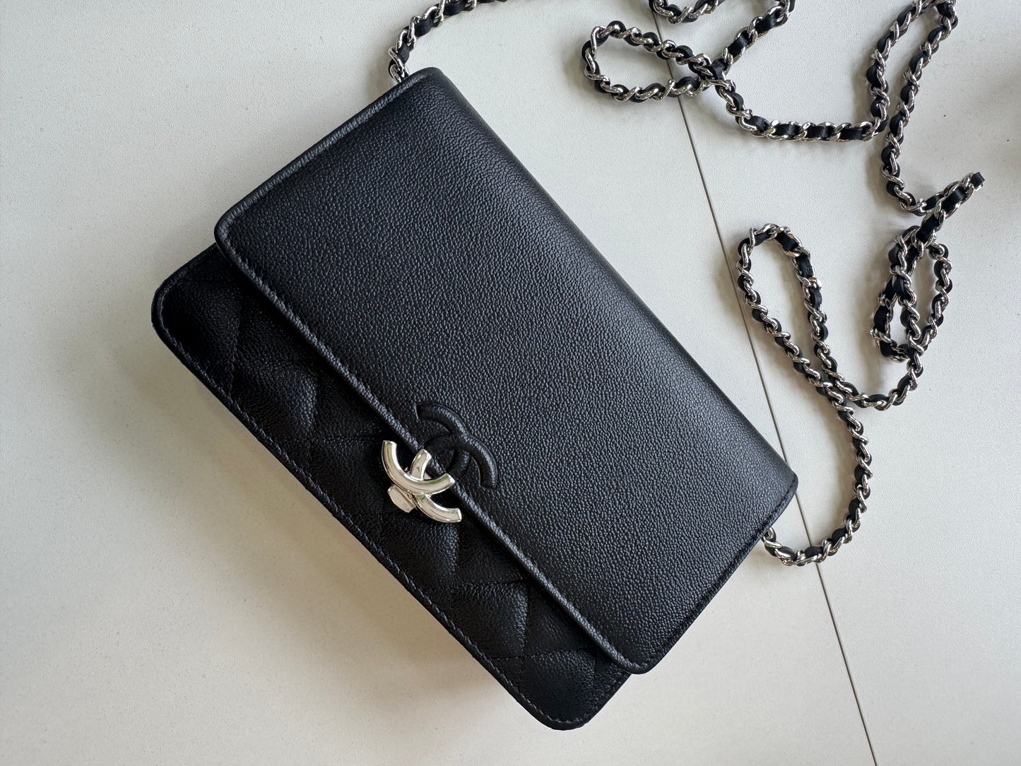 Chanel Cuba Caviar WOC