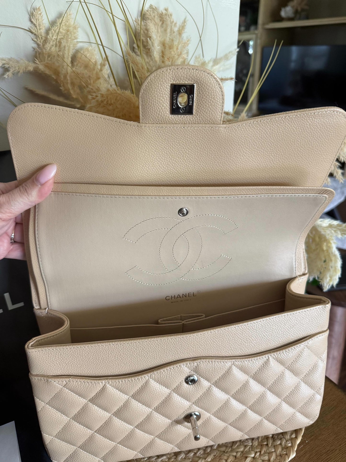 Chanel Caviar Classic Flap Jumbo