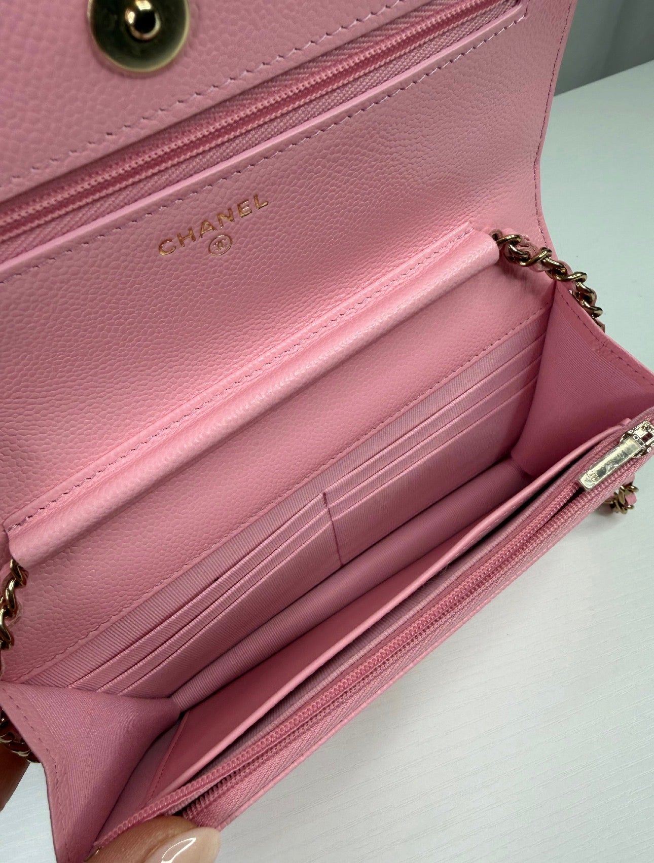 CC Caviar WOC Pink