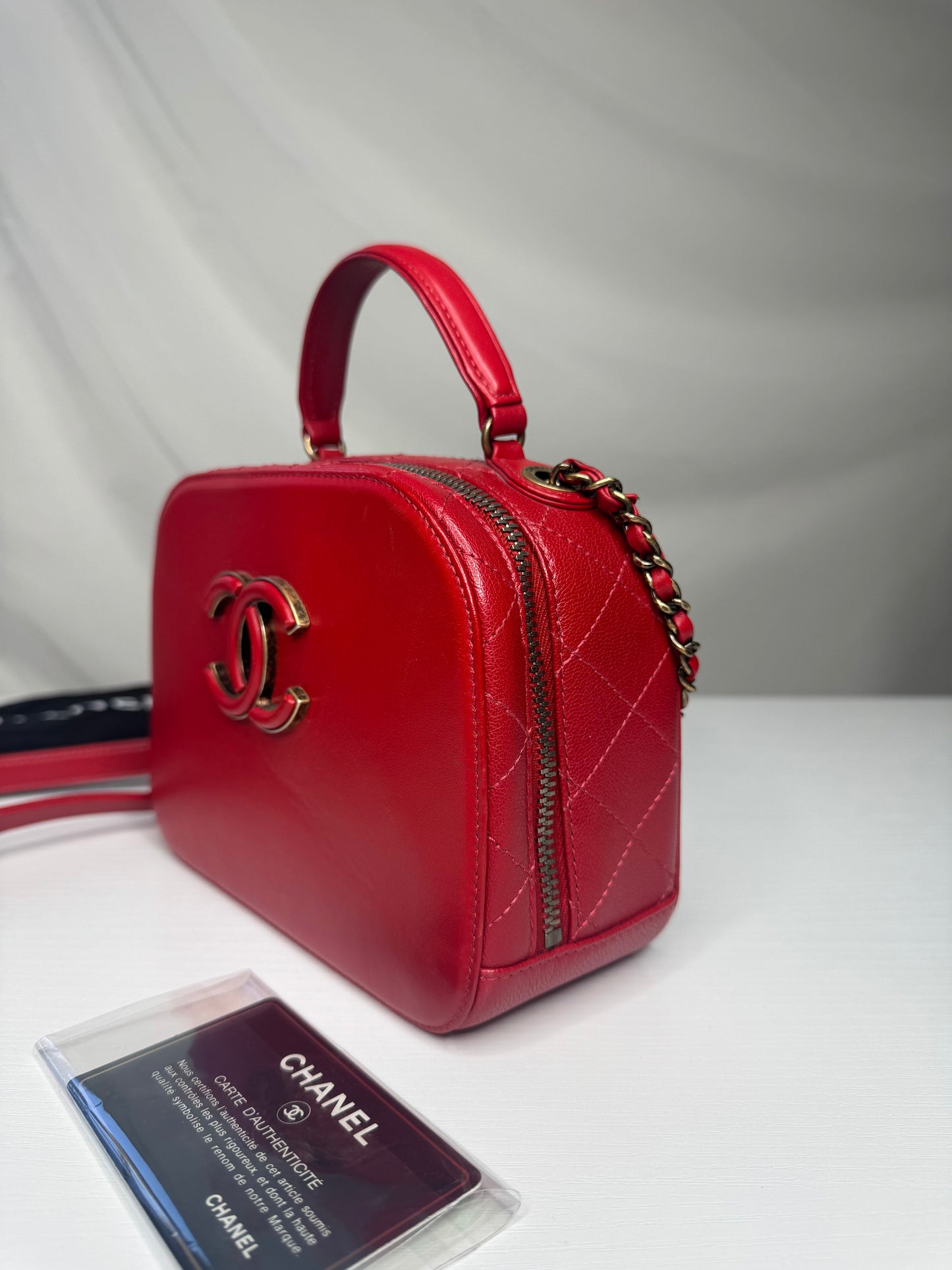 Chanel Coco Curve Vanity