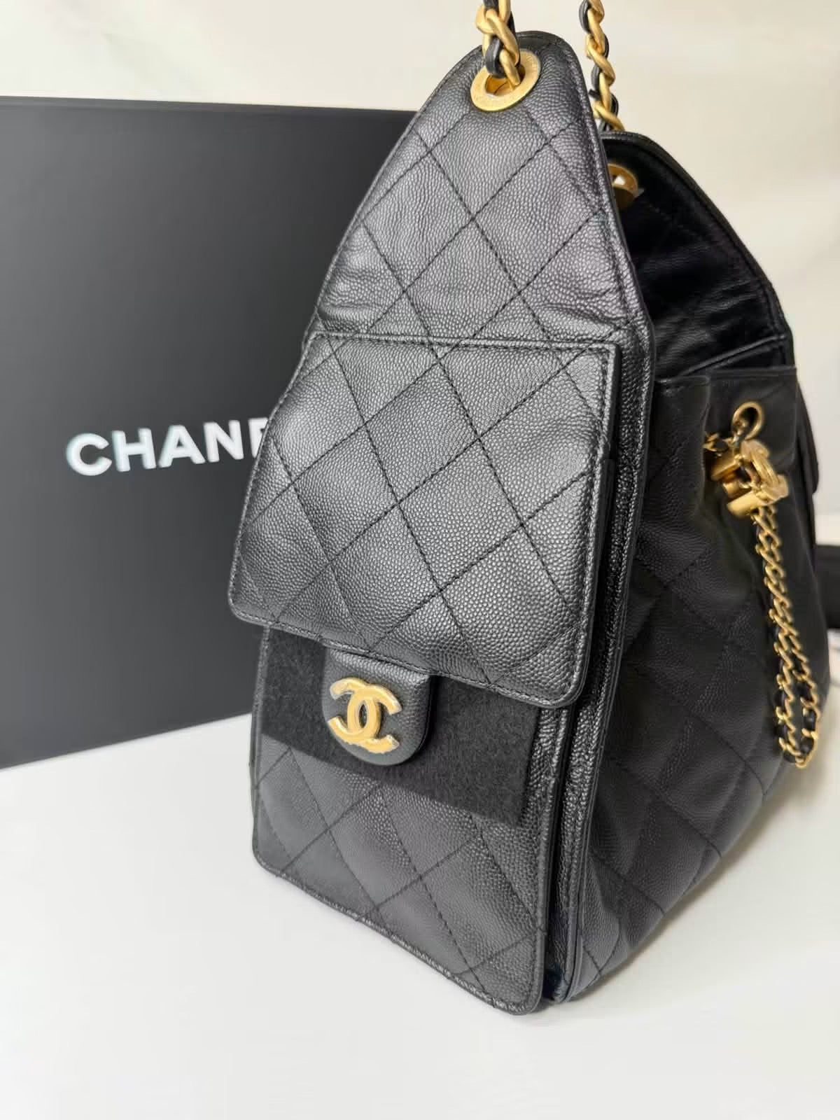 Chanel Caviar 25 Small