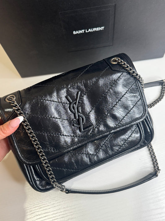 YSL Niki So Black