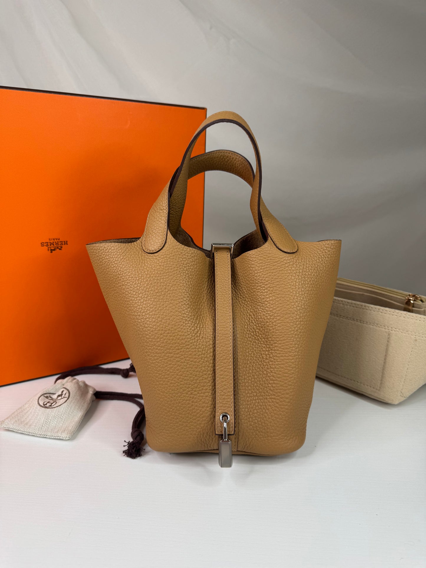 Hermes Picotin 18 Biscotti